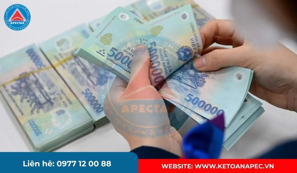 trả lương tiền mặt trên 5 triệu